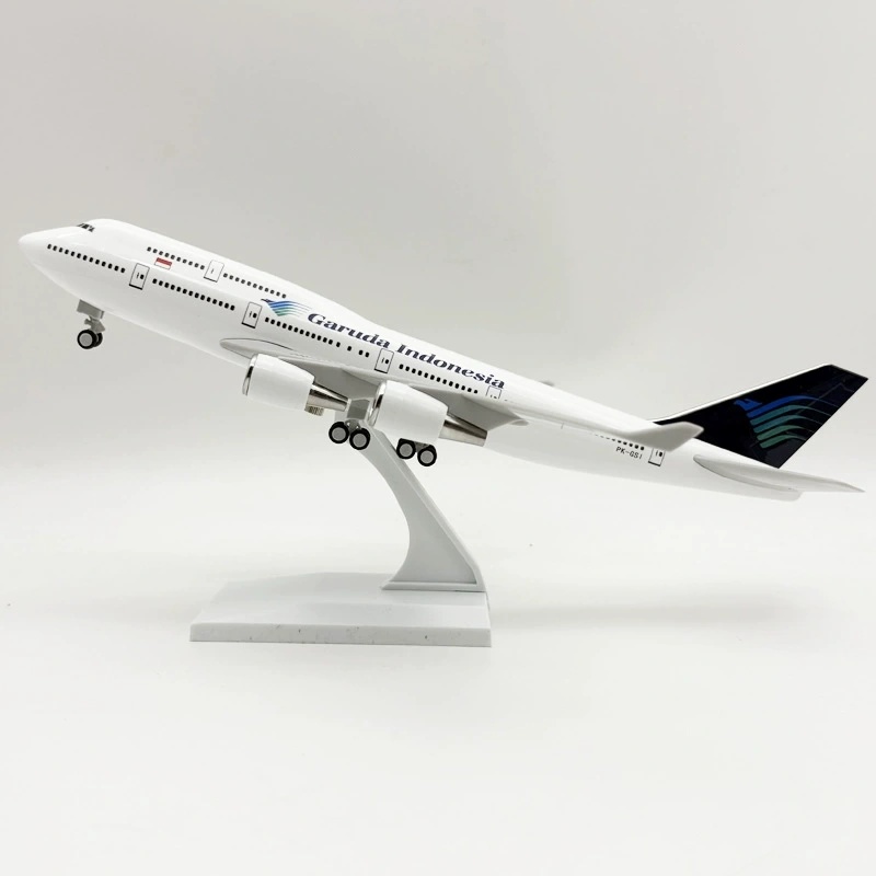 1/250 Scale 30cm 747 Plane Mod - đánh giá và giá Model Kit Indonesia