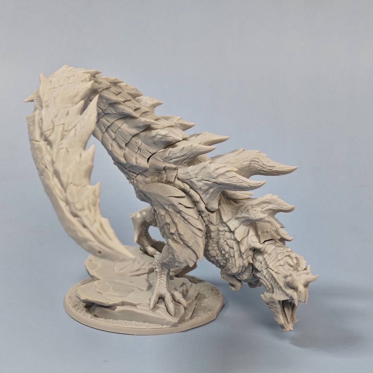 80mm/150mm/250mm Slayer of The - đánh giá và giá Model Kit Dragon