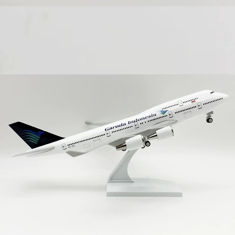 1/250 Scale 30cm Garuda Indone - đánh giá và giá Model Kit Indonesia